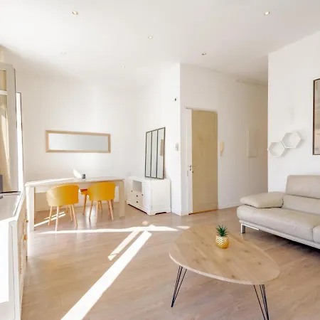 Bel Appartement Avec Balcon Centre Ville Cannes Exterior photo